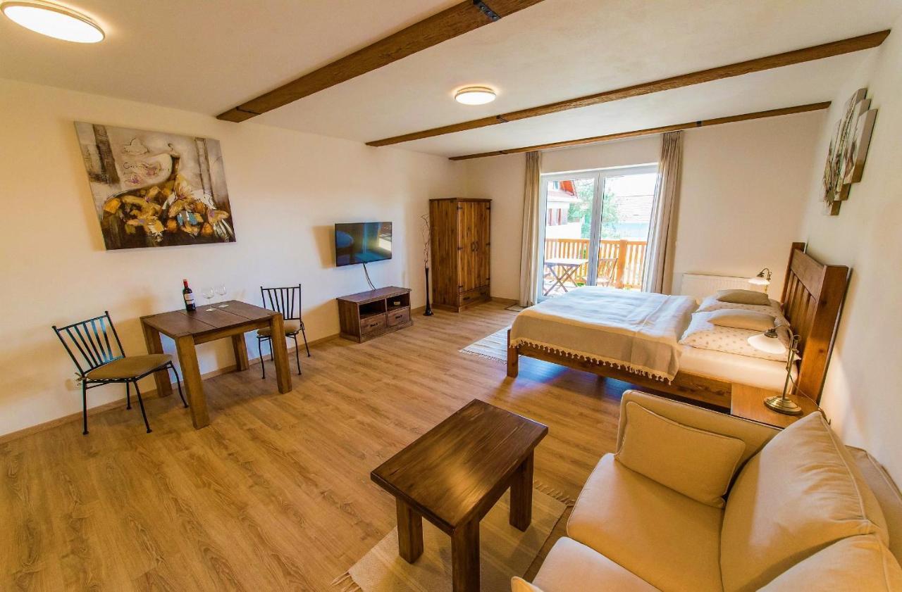Apartment Marie Lipno nad Vltavou Zewnętrze zdjęcie
